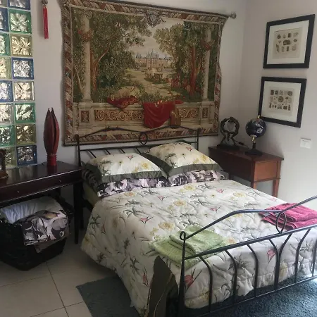 Villa Mit Privaten Schwimmpool Undaussenwhirlpol Dolceacqua