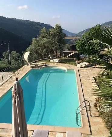 Mit Privaten Schwimmpool Undaussenwhirlpol Villa